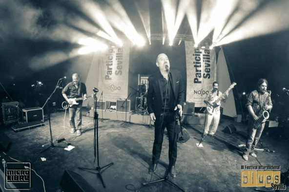 mister groovy & the blue heads